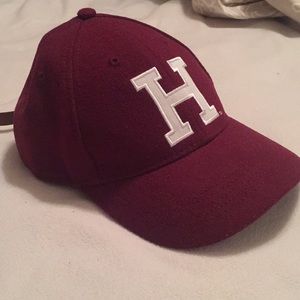 H&M Harvard cap